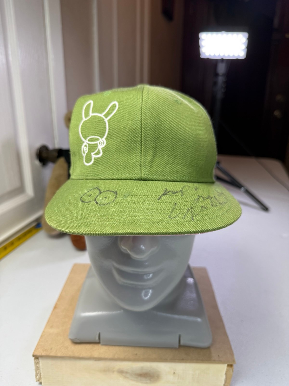 KidRobot Dunny Hat *RARE* 100% Authentic 7 1/8 AUTOGRAPHED