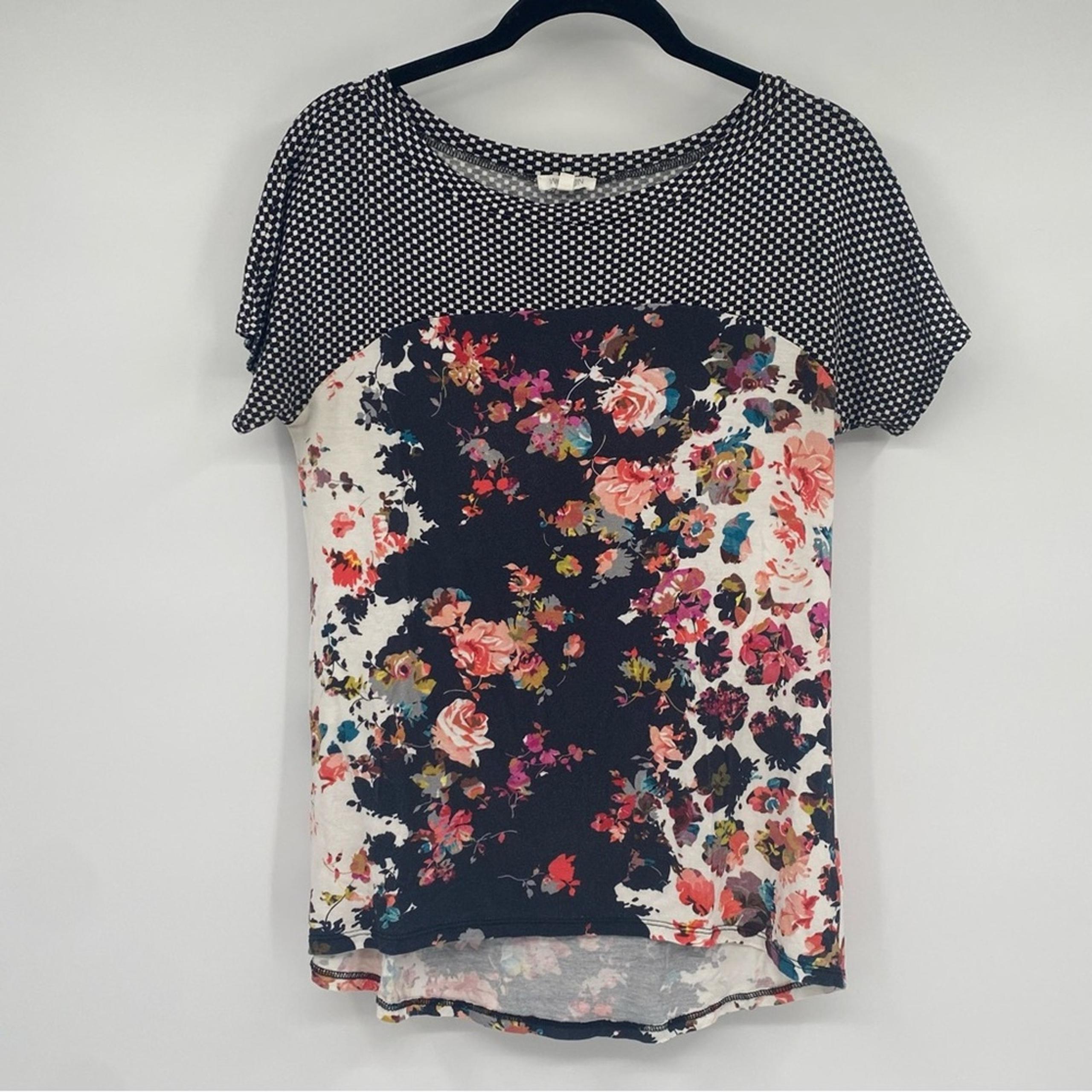 WESTON WOMEN'S BLACK AND WHITE FLORAL AND CHECKERED SHORT SLEEVE TOP SIZE SMALL
