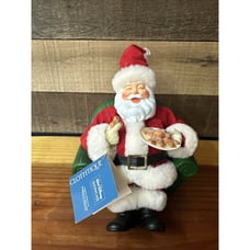 Clothtique Disney Santa With Mickey Cookies