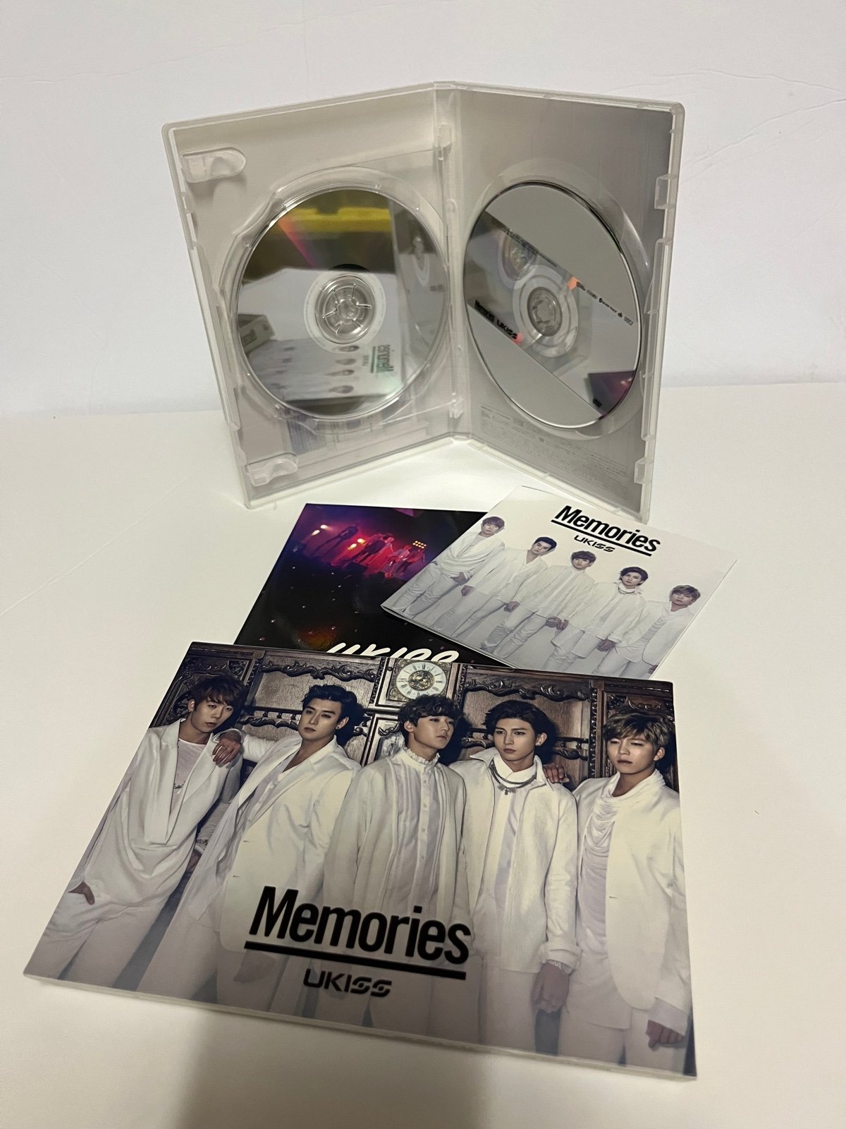 U-Kiss Memories (First Press Limited Edition) (CD+DVD+PHOTOBOOK) Japan(3Rd Album