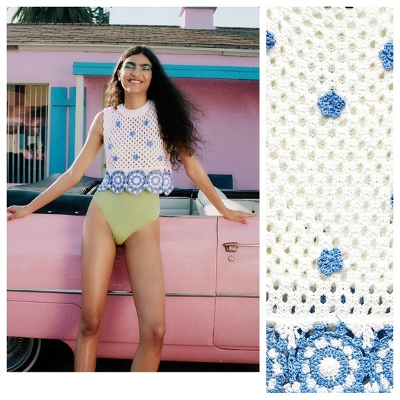 NWT. Zara White/Blue Floral Crochet Knit Top. Size S.