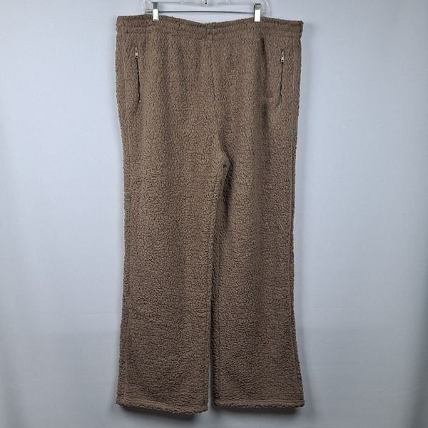 Skims ladies Teddy lounge pants NWT