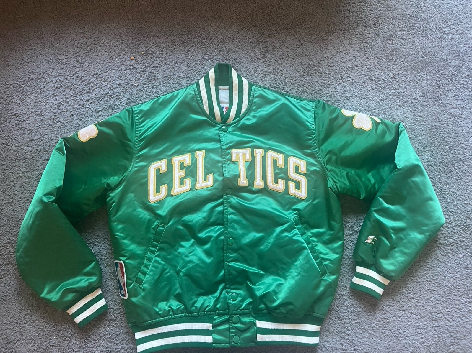 Vintage Starter NBA Boston Celtics Med 90’s Jacket