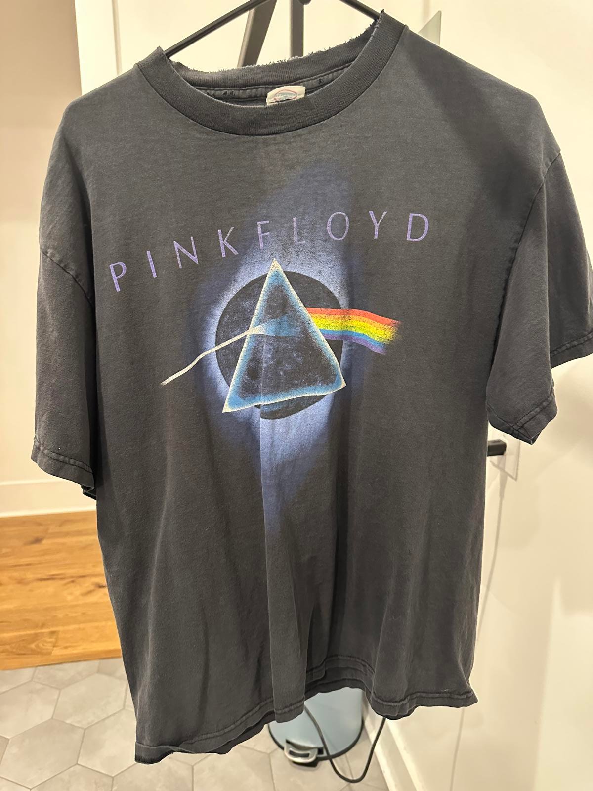 Vintage Pink Floyd Dark Side of The Moon Fader Grail Size Large