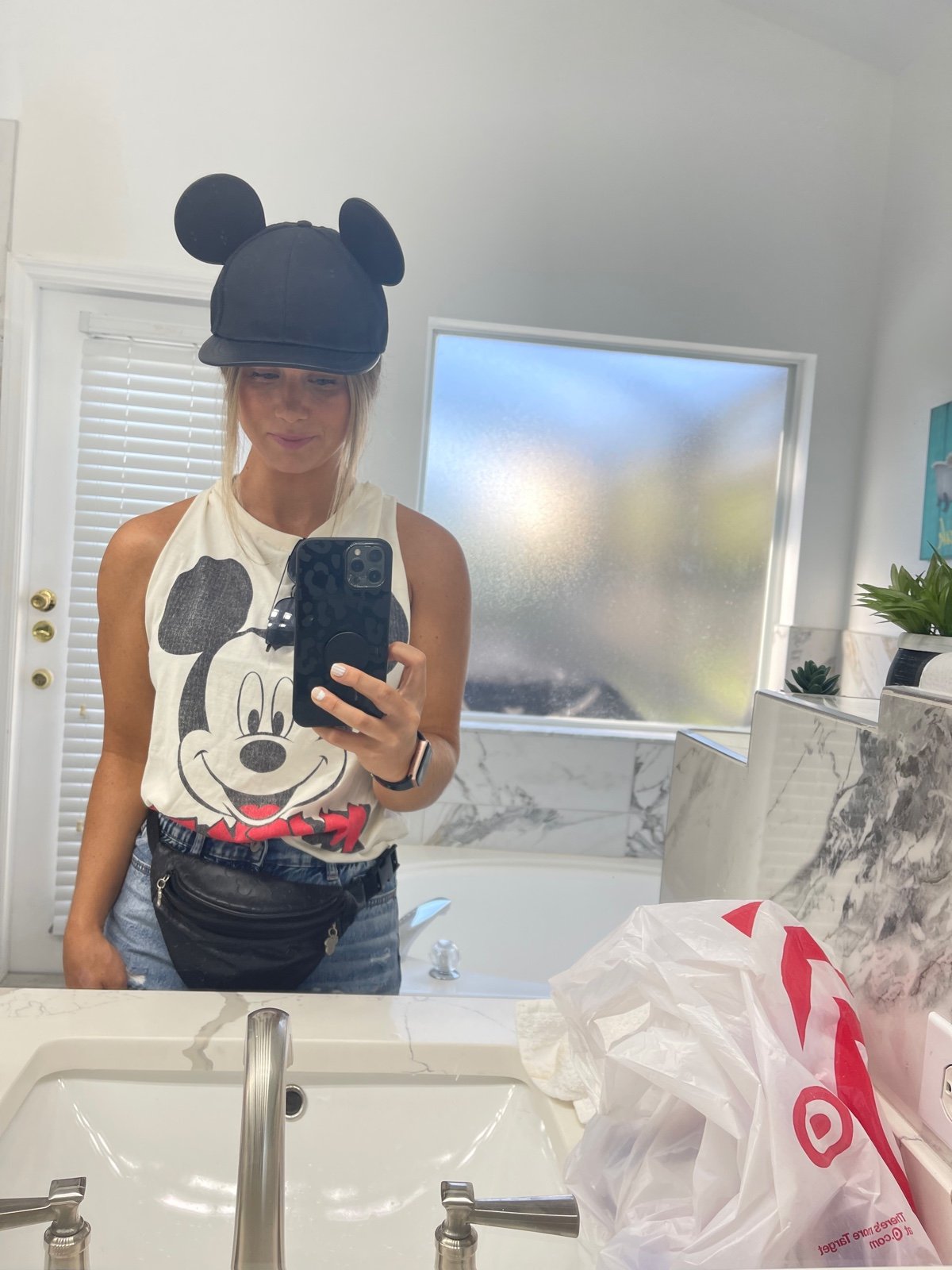 Disney retro mickey outfit
