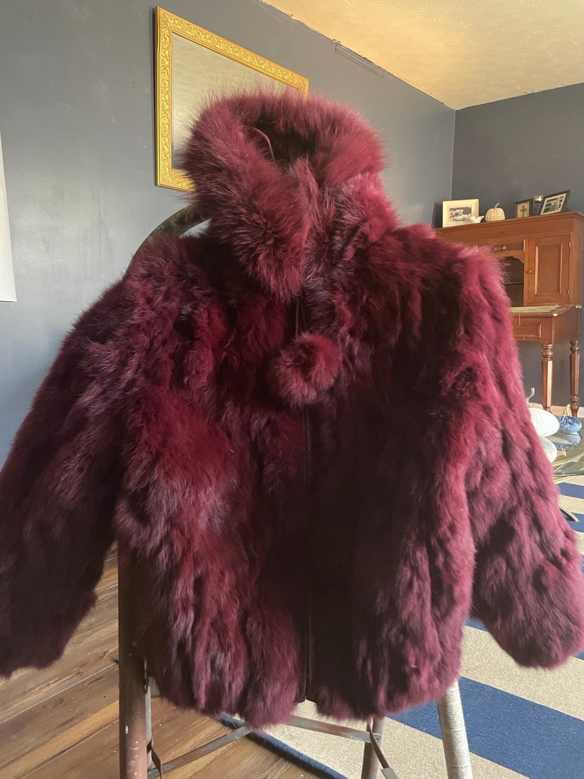 Pricedrop!FUR coat,dark wine satin lined