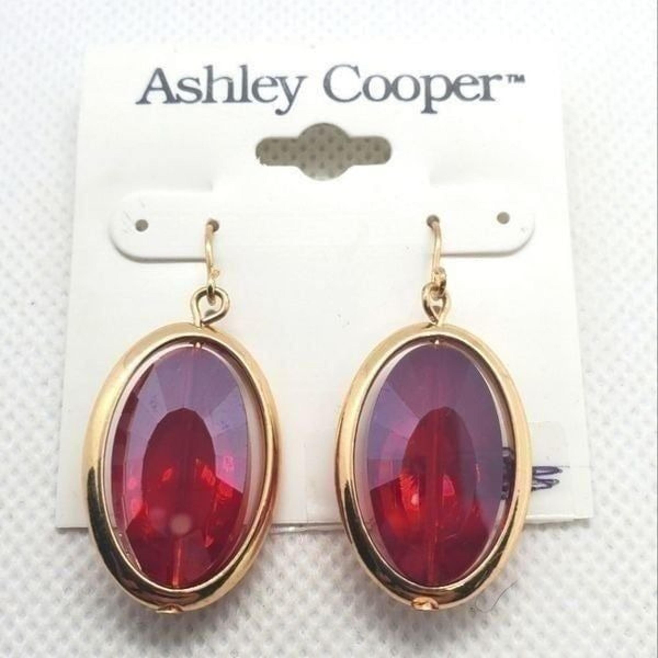 NWT Ashley Cooper Red & Gold Dangling Earrings