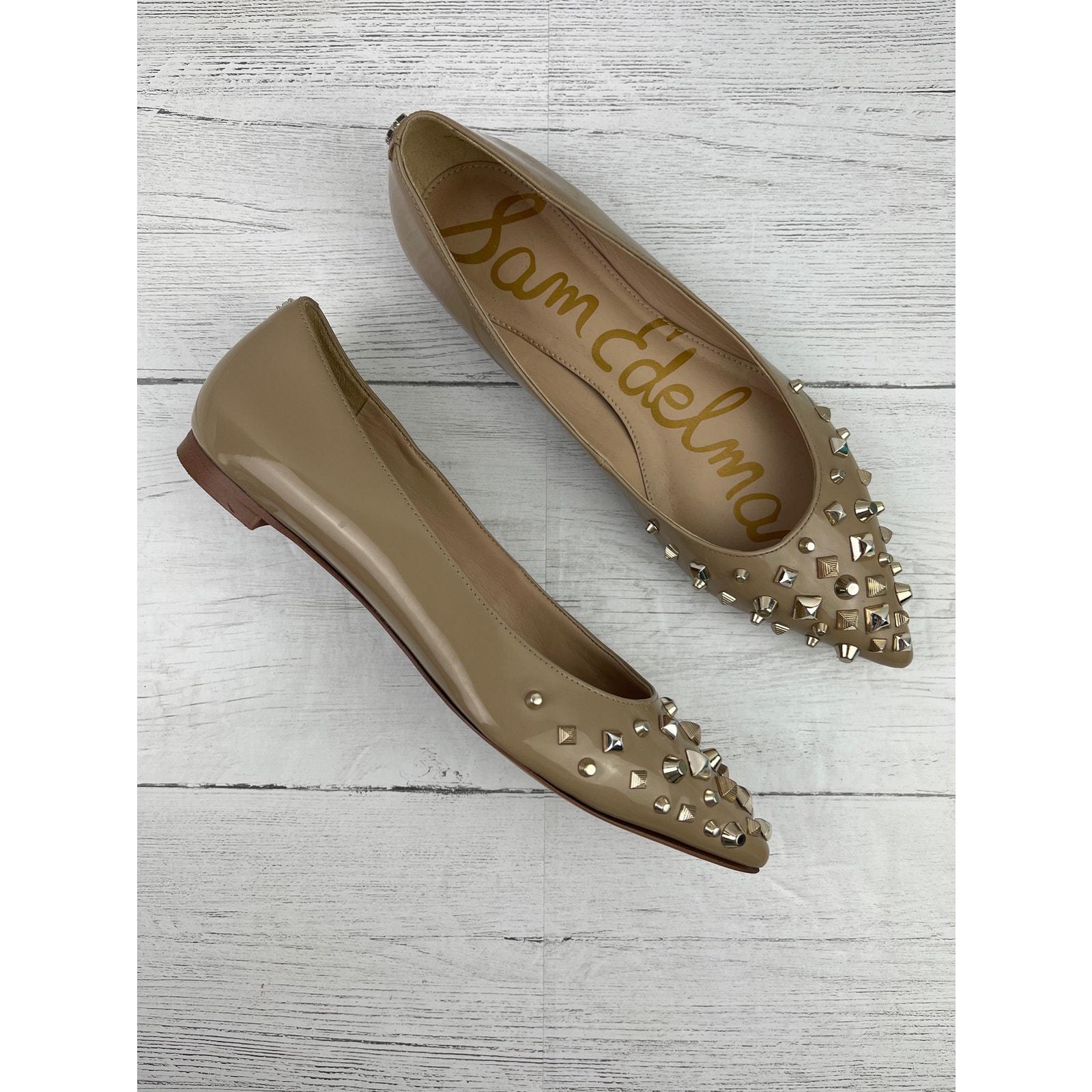 Sam Edelman Savana Size 7 Gold studded Pointed Toe Flats Slip On Embellished