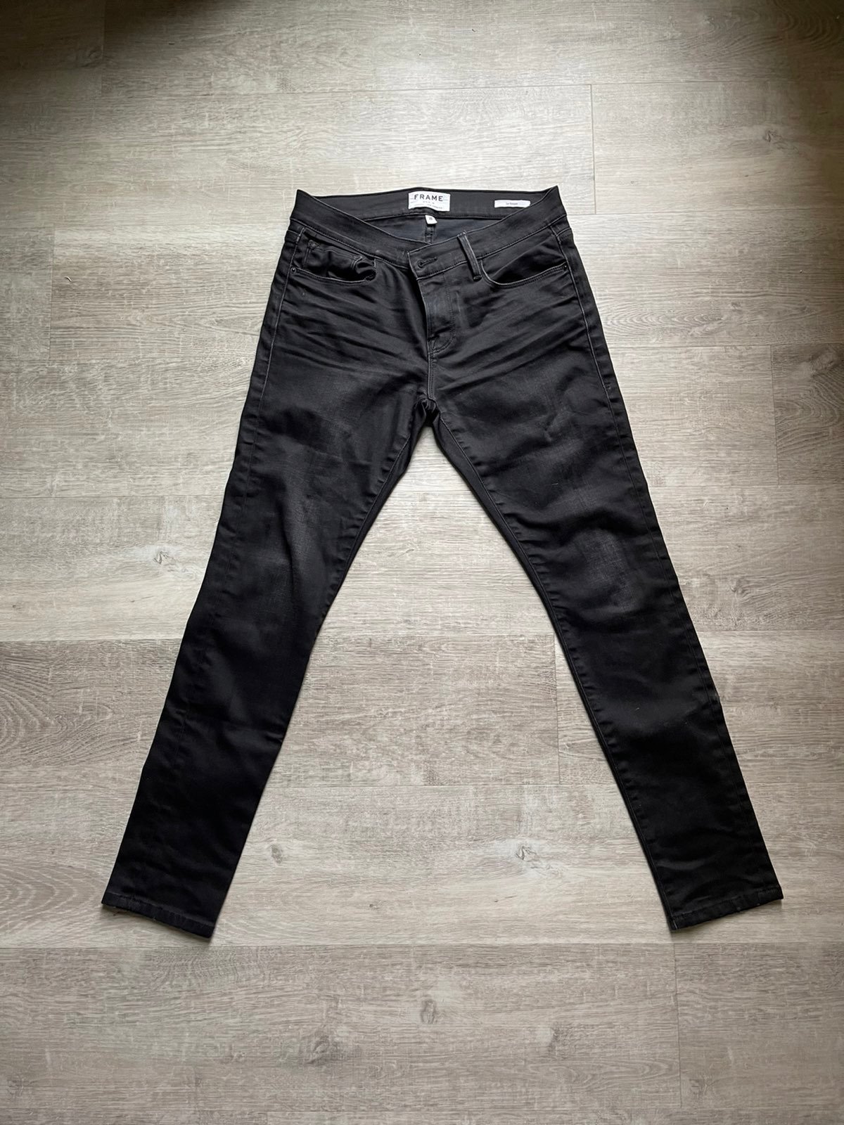FRAME Le Garçon black jeans size 25