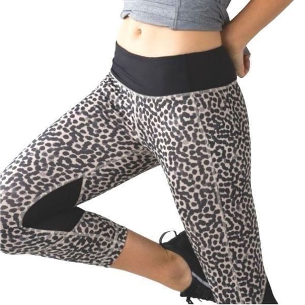 Lululemon Pace Rival Crop Ace Spot Grain Black Size 8