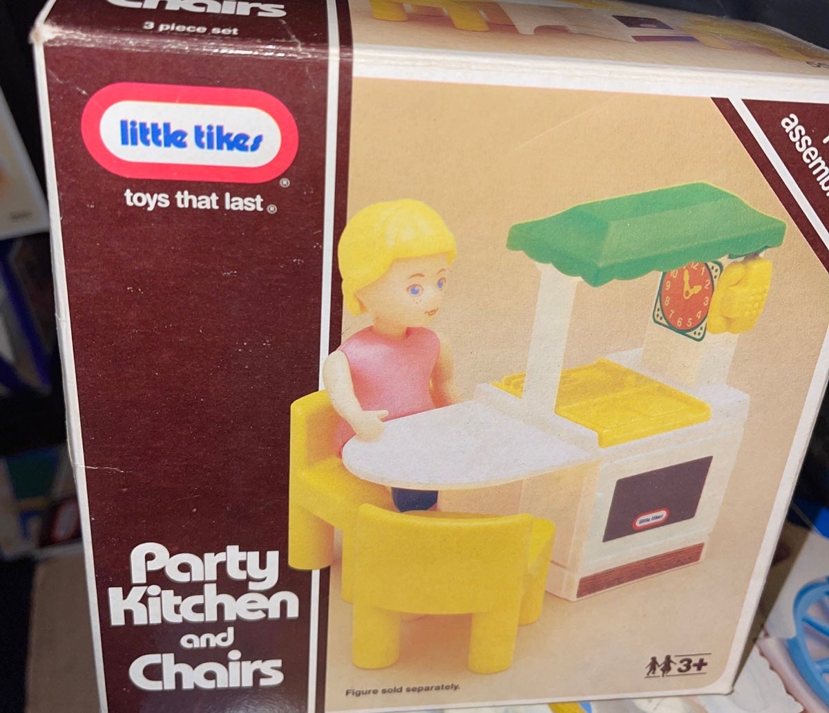 Little tikes NEW IN BOX vintage party kitchen & chairs! NIB NEW