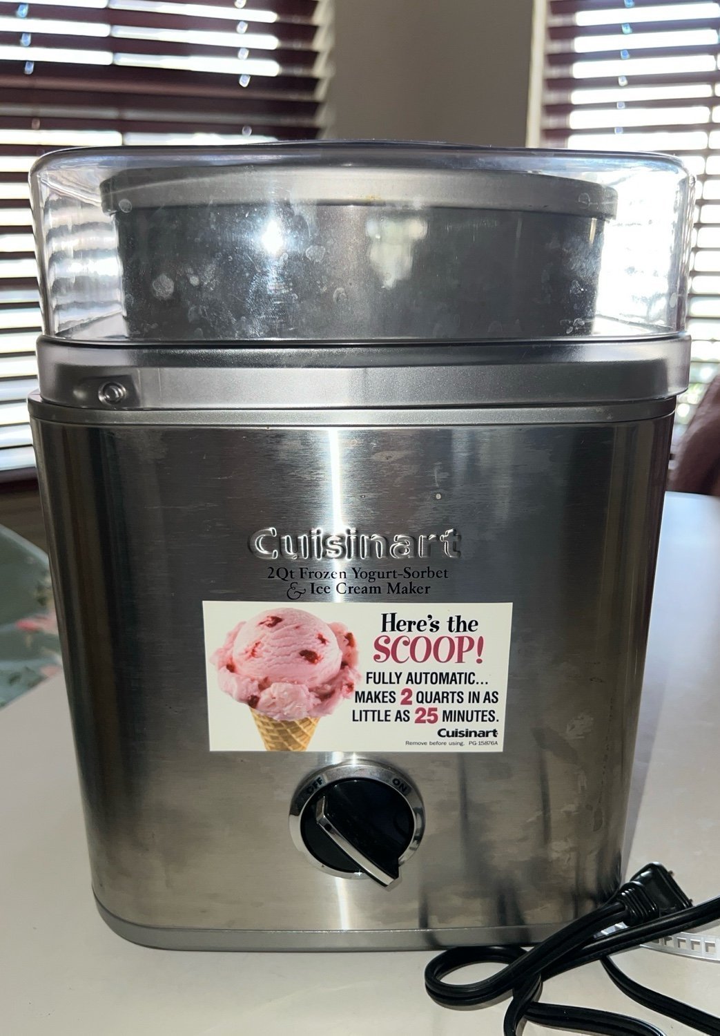 CUISINART ( ICE - 30BC series) Ice Cream & Yogurt Machine 2-Qt.-Gently Used