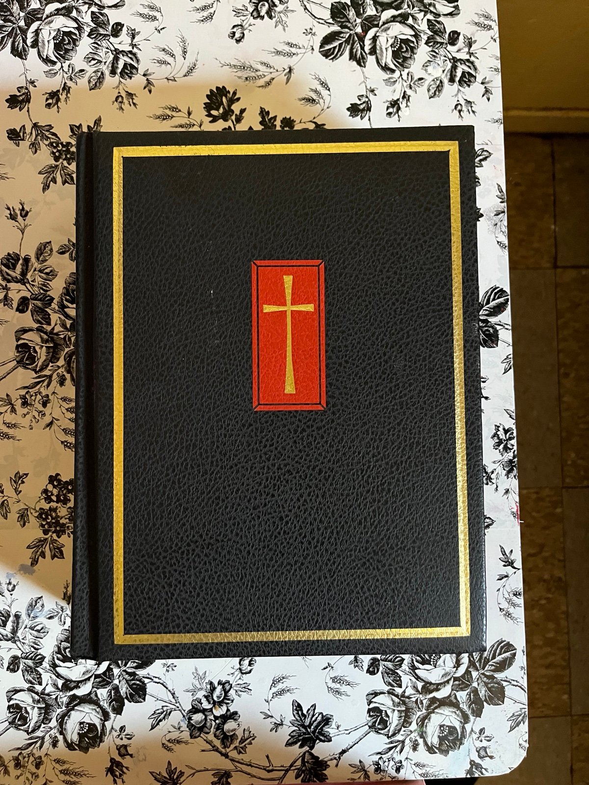 La Sagrada Biblia Nueva Edicion Guadalupana 1950 Felix Torres Big Book Illustrat