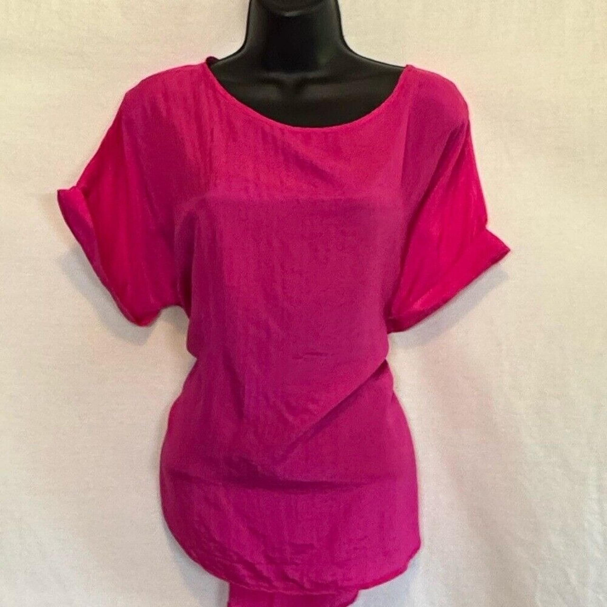 F-160 Uno Vintage 100% Silk Pink Short Sleeve Blouse Size M