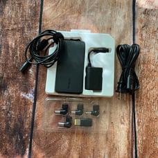 Targus Universal Ultrabook/Laptop Charge