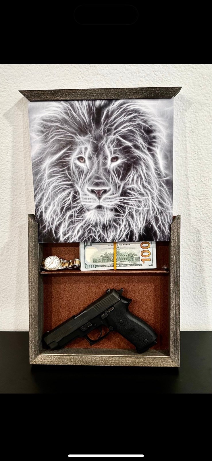 lion hidden compartment picture