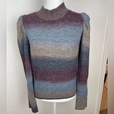 On Twelfth Long Sleeve Ombre Sweater Sz M