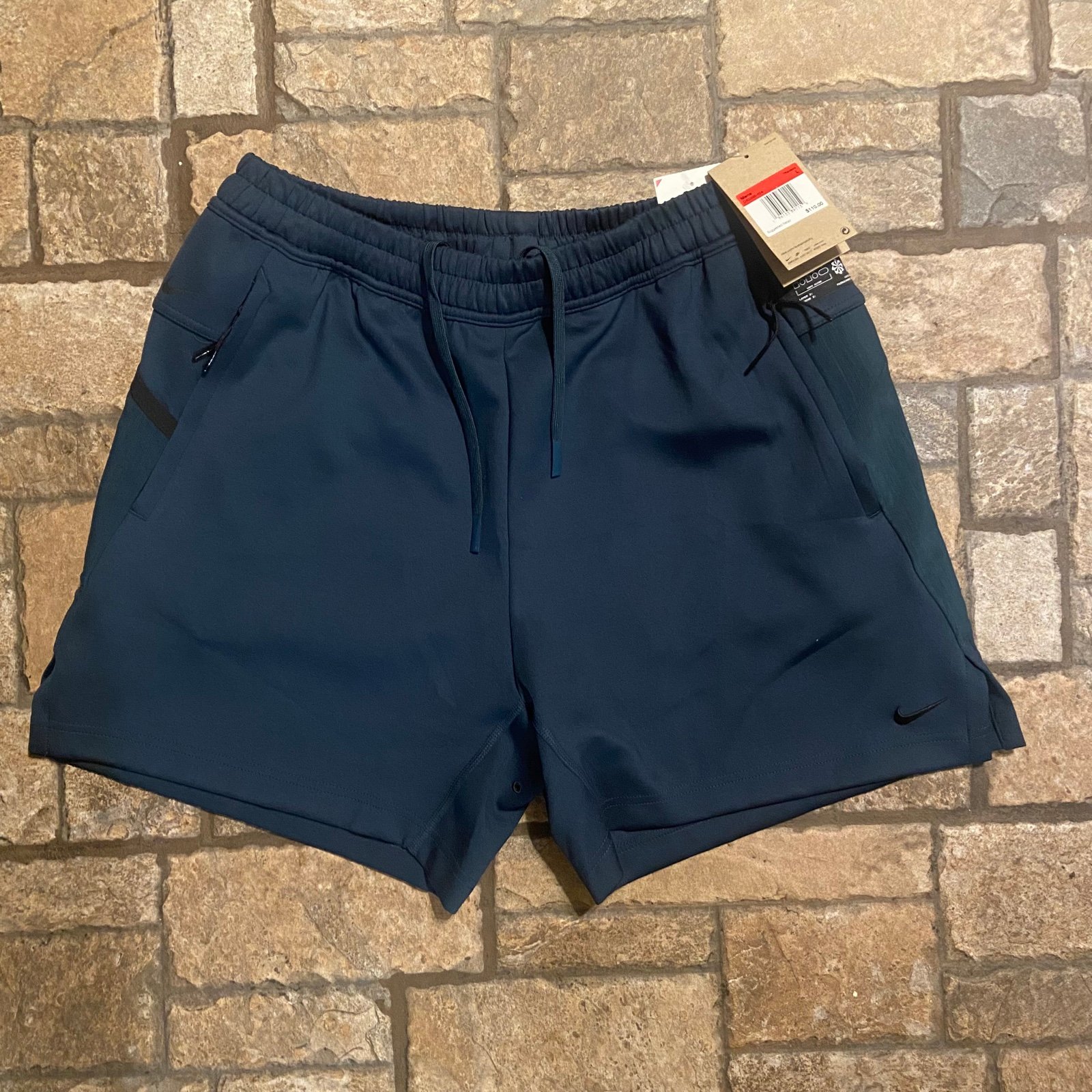 Nike Dri-Fit ADV A.P.S Tech Lab Shorts L