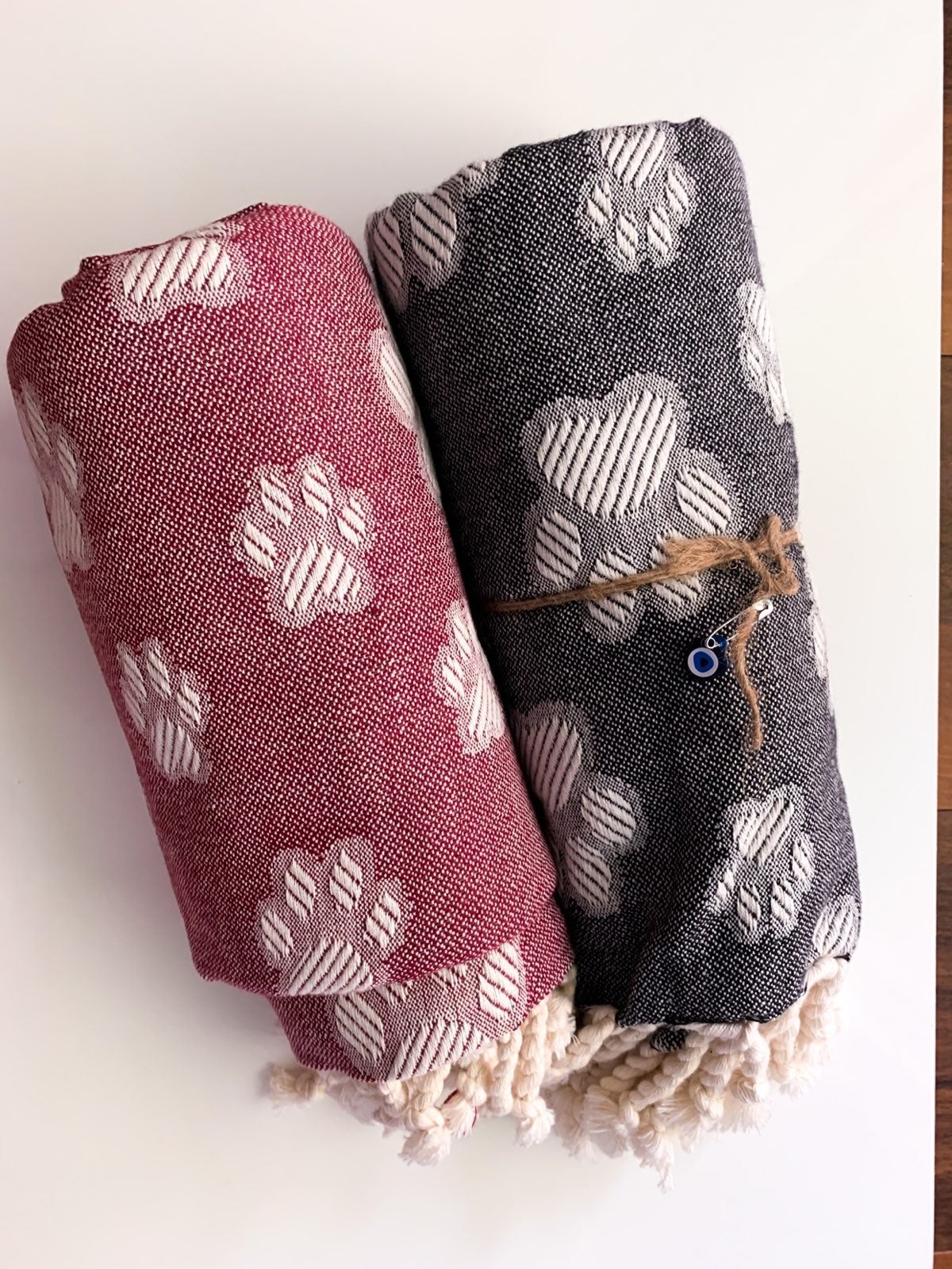 2 beach towels