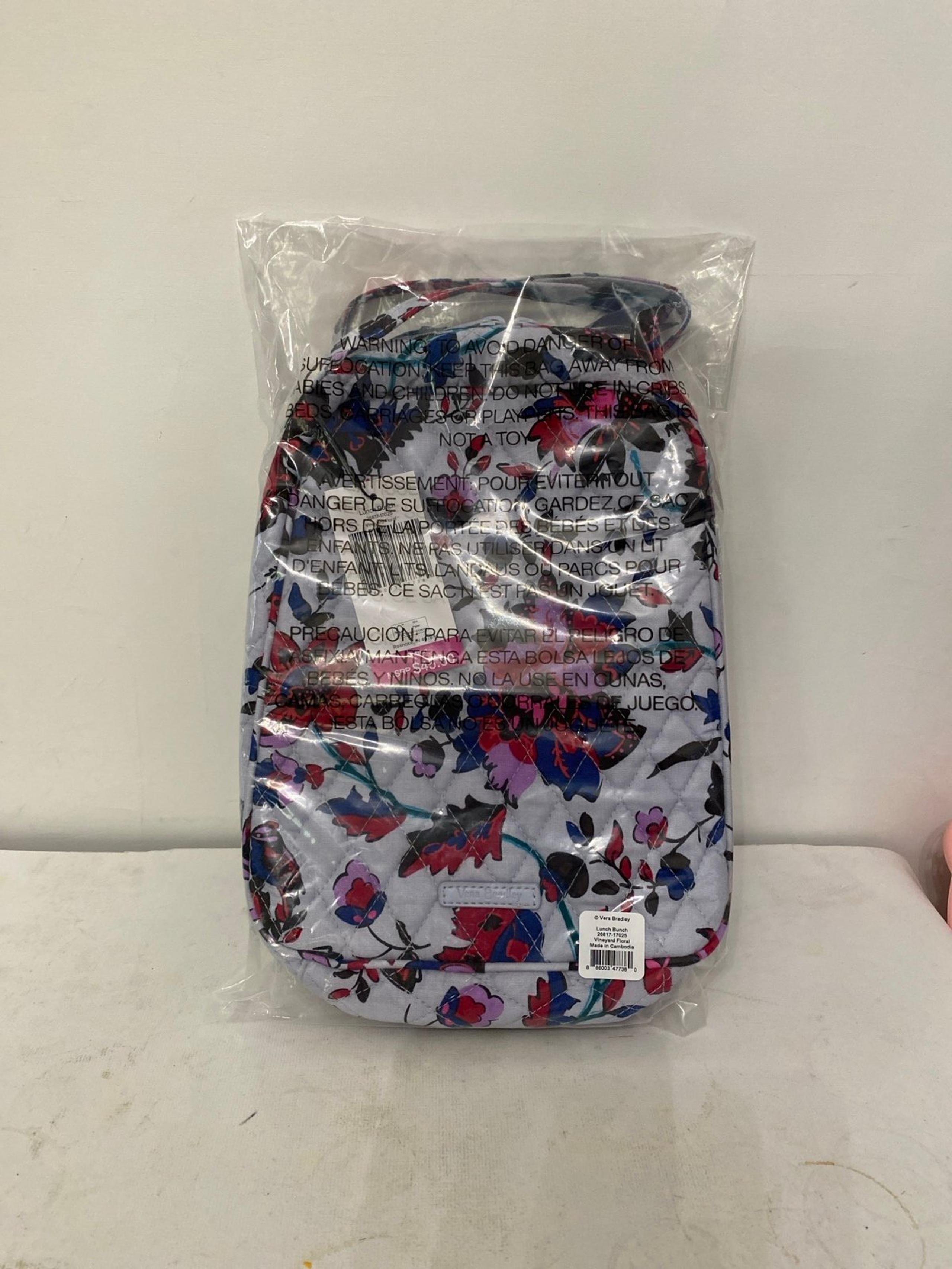 Vera Bradley lunch bunch bag in vineyard floral