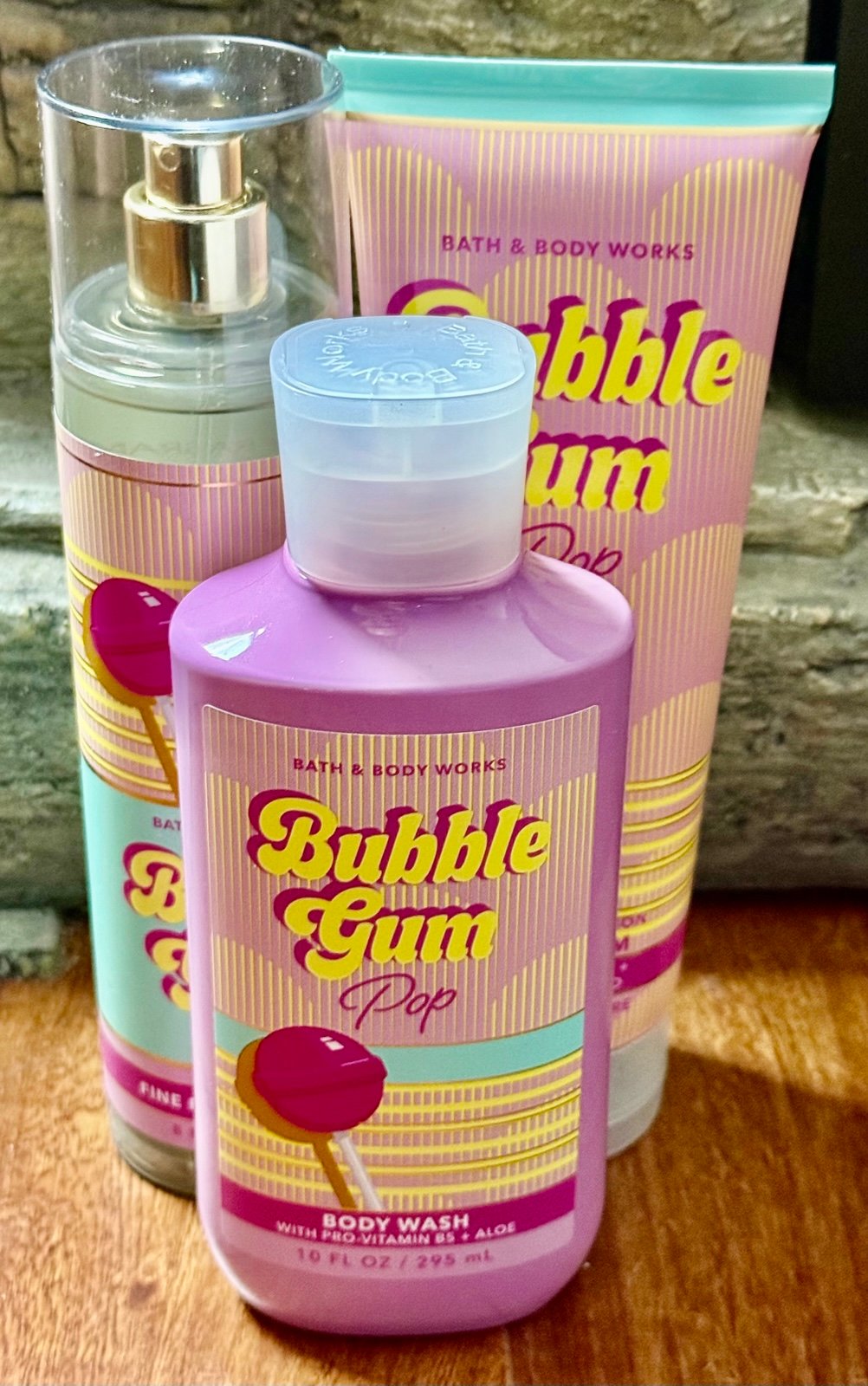 ALL NEW Bath and Body Works Bubble Gum Pop Cream, Body Wash & Mist Summer 2025
