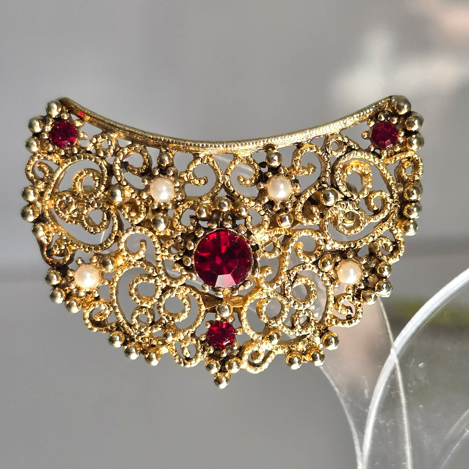 J Jonet Vintage Brooch Women's Gold Tone Filigree Ruby and Pearl Accents Glam