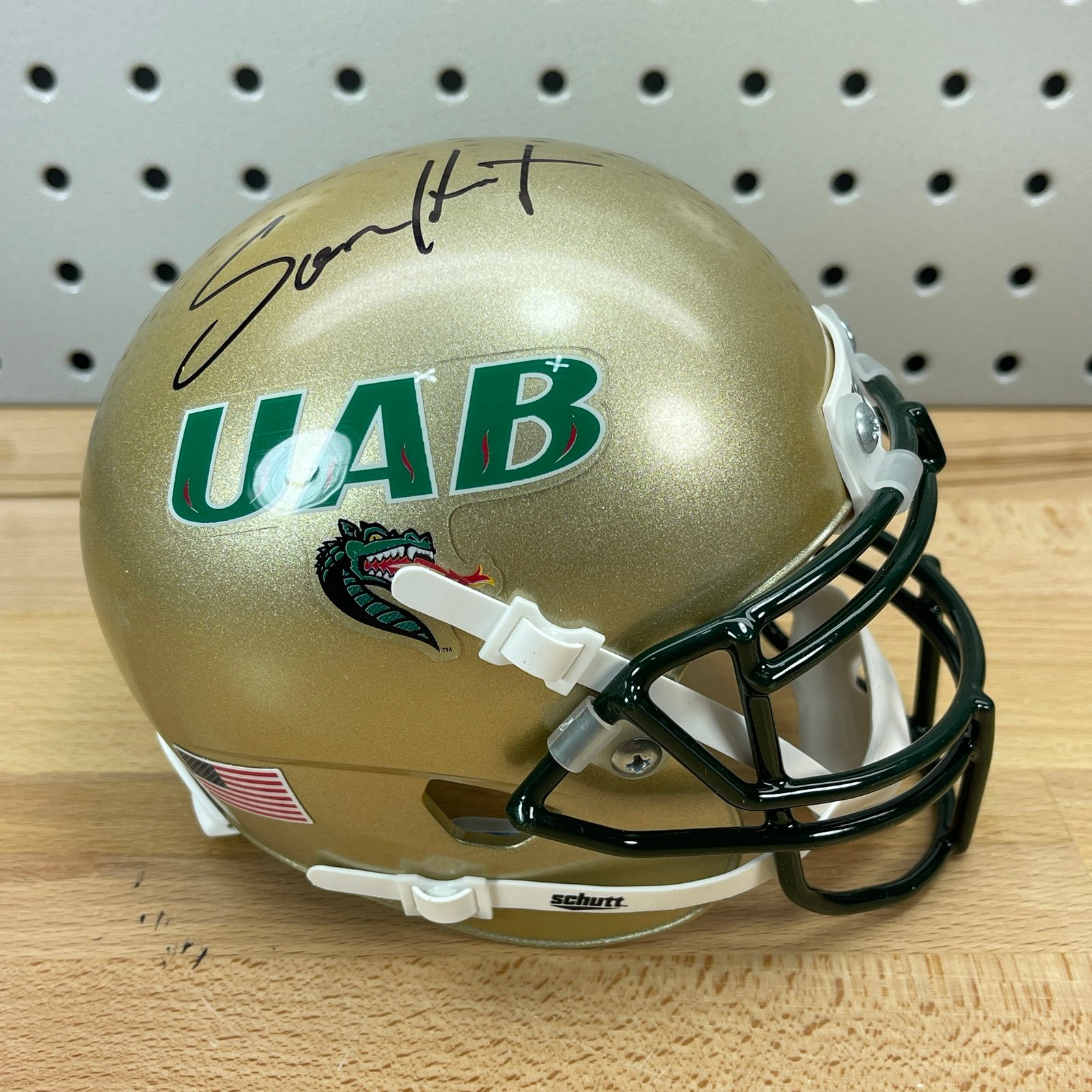 SAM HUNT Signed UAB Blazers Schutt Mini Helmet COUNTRY MUSIC Star JSA Cert AUTO
