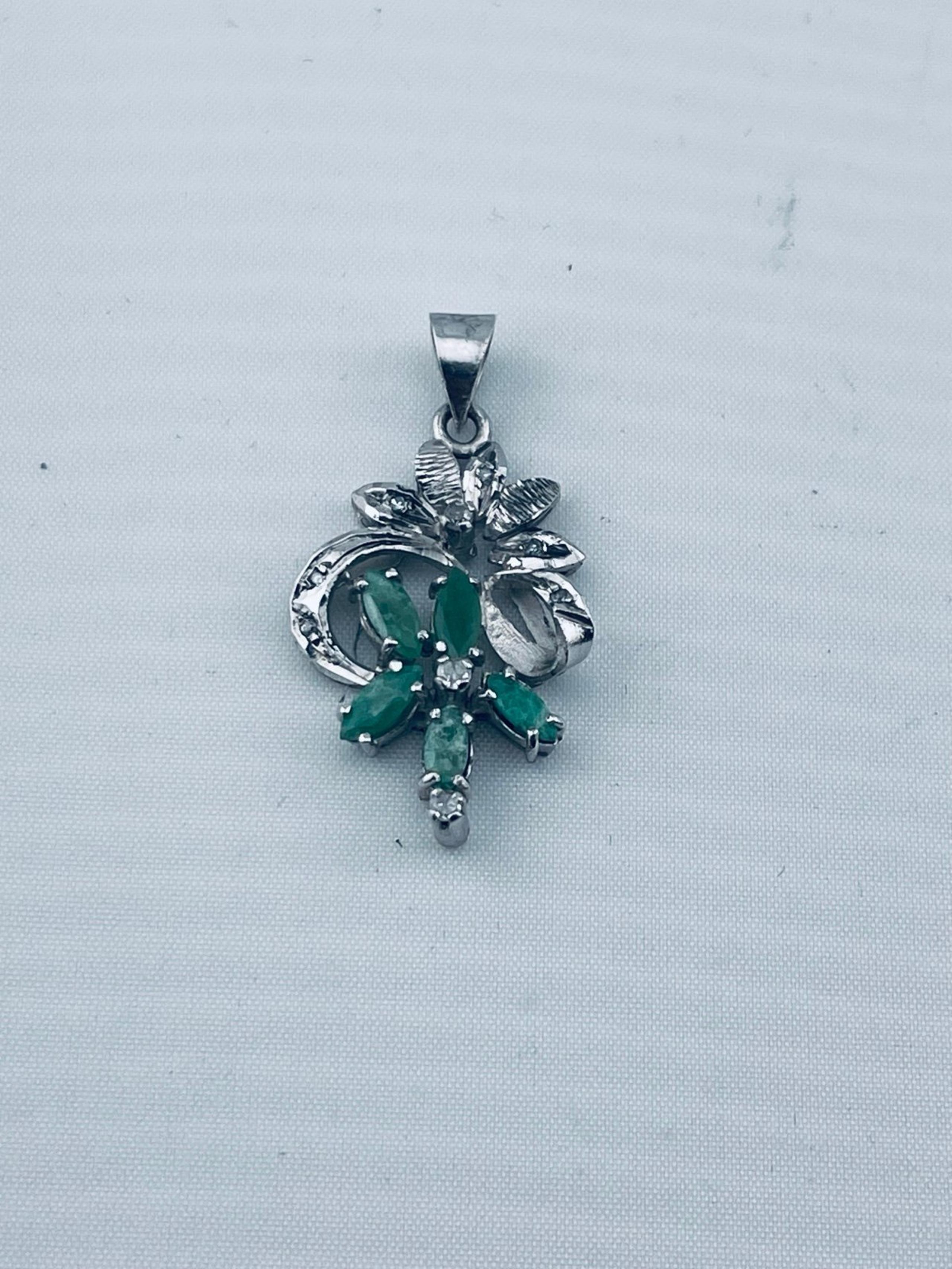 Antique Art nuvo, diamond and Emerald pendant 14kt white gold