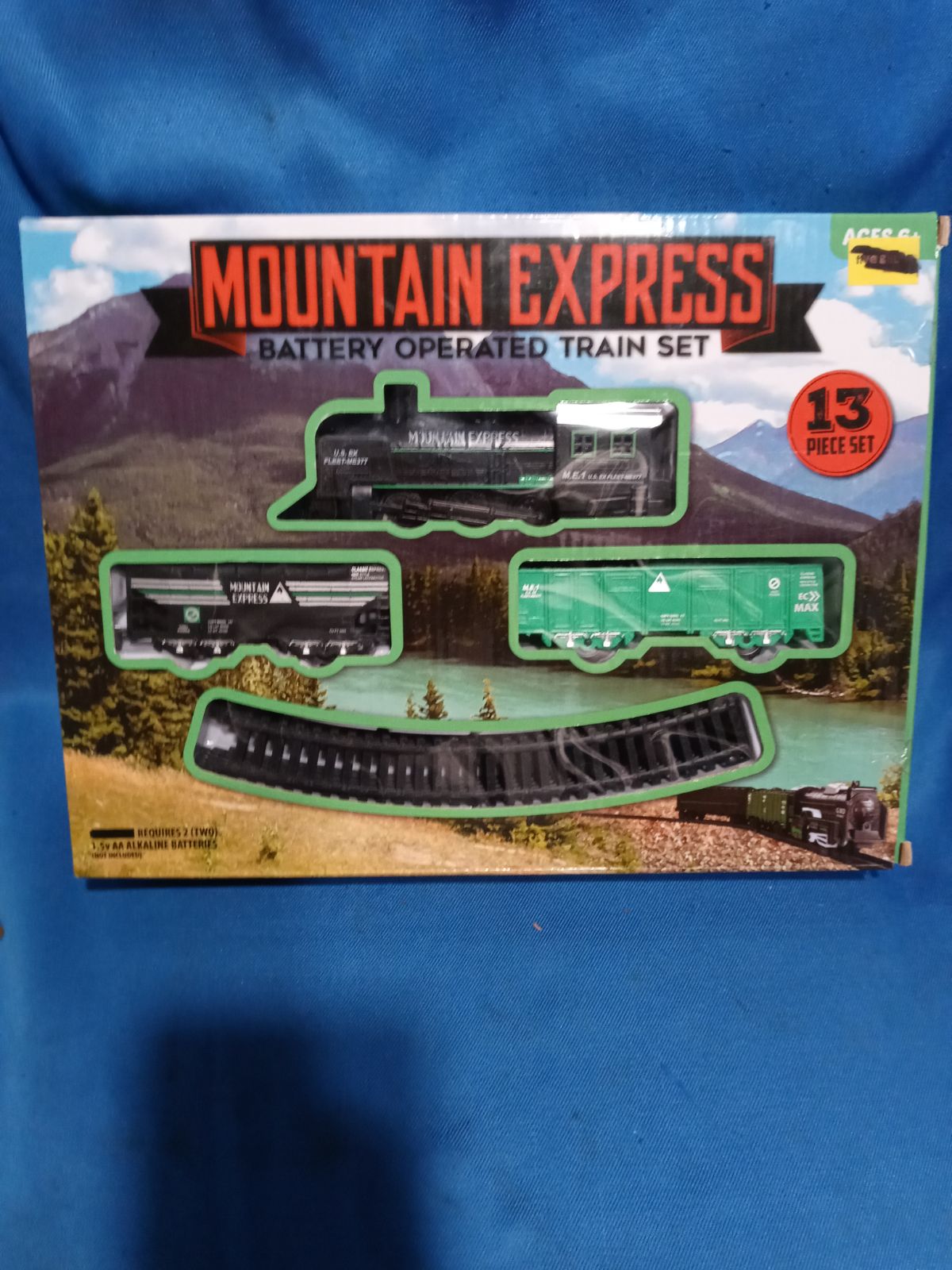 MOUNTAIN EXPRESS TRAIN SET