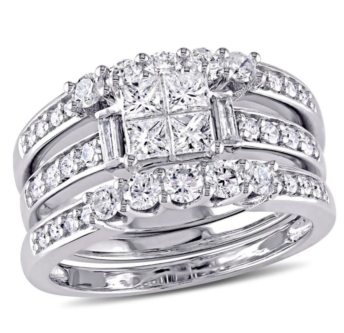 Womens diamond wedding ring set