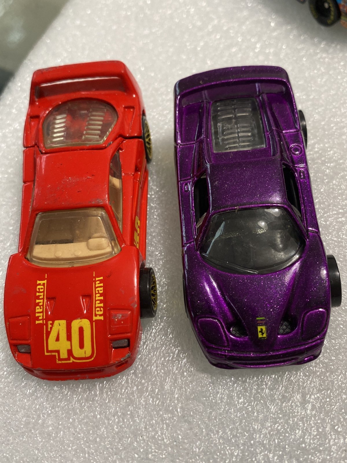 vintage Ferrari hot wheels f50 f40