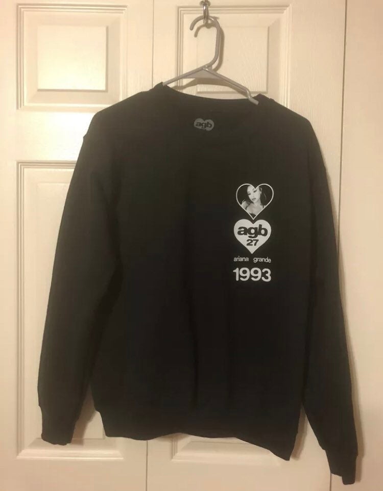 Ariana Grande AGB27 Sweatshirt Small