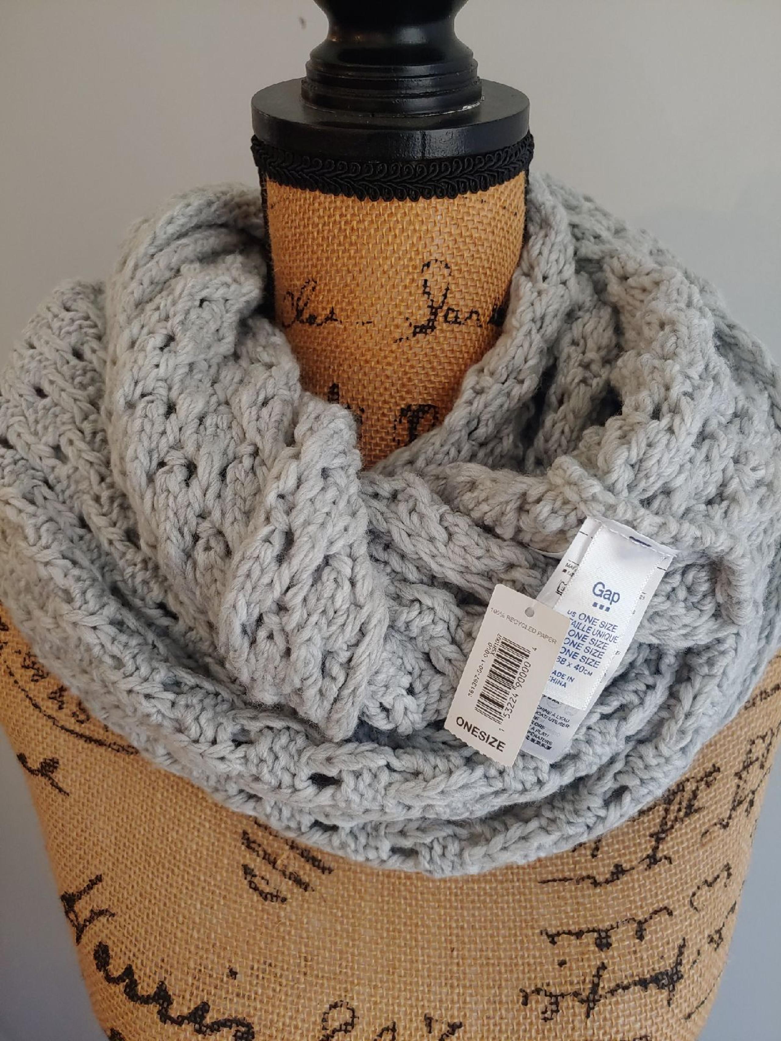 Gap Infinity Scarf