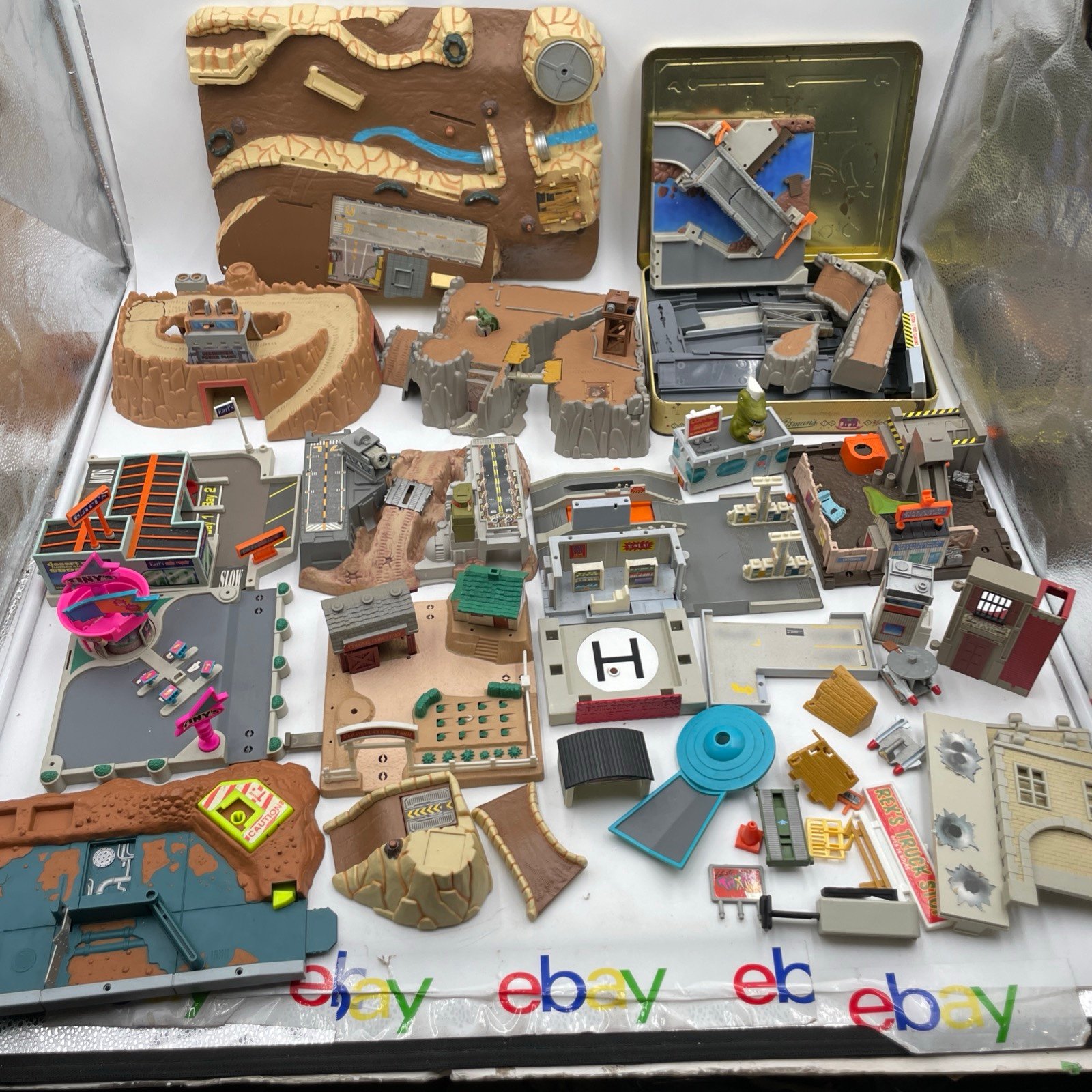 LG Vintage Lot Micro Machines Hiways Sets City Buildings Vehicles Roads Xtras