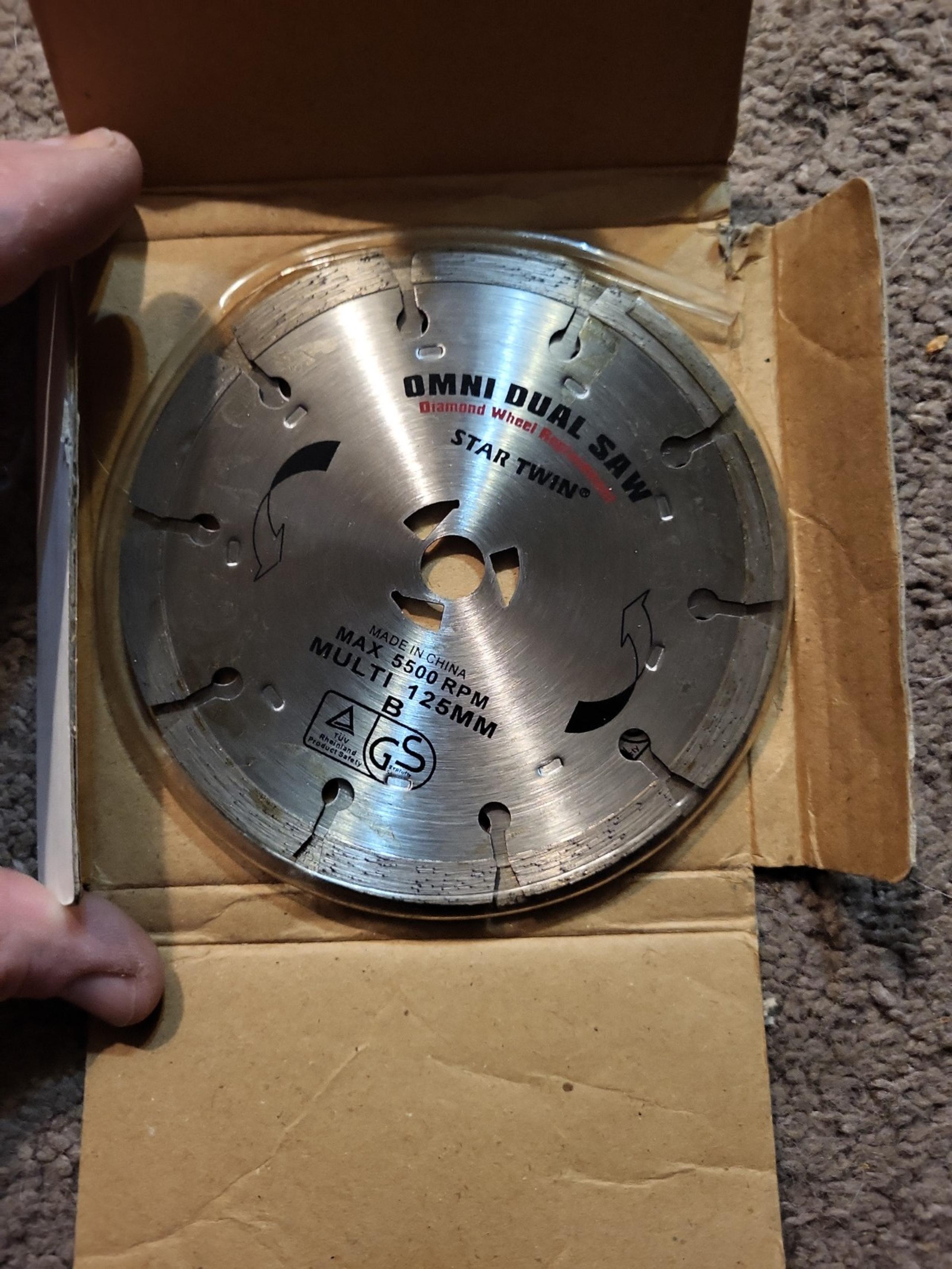 Omni dual saw blades