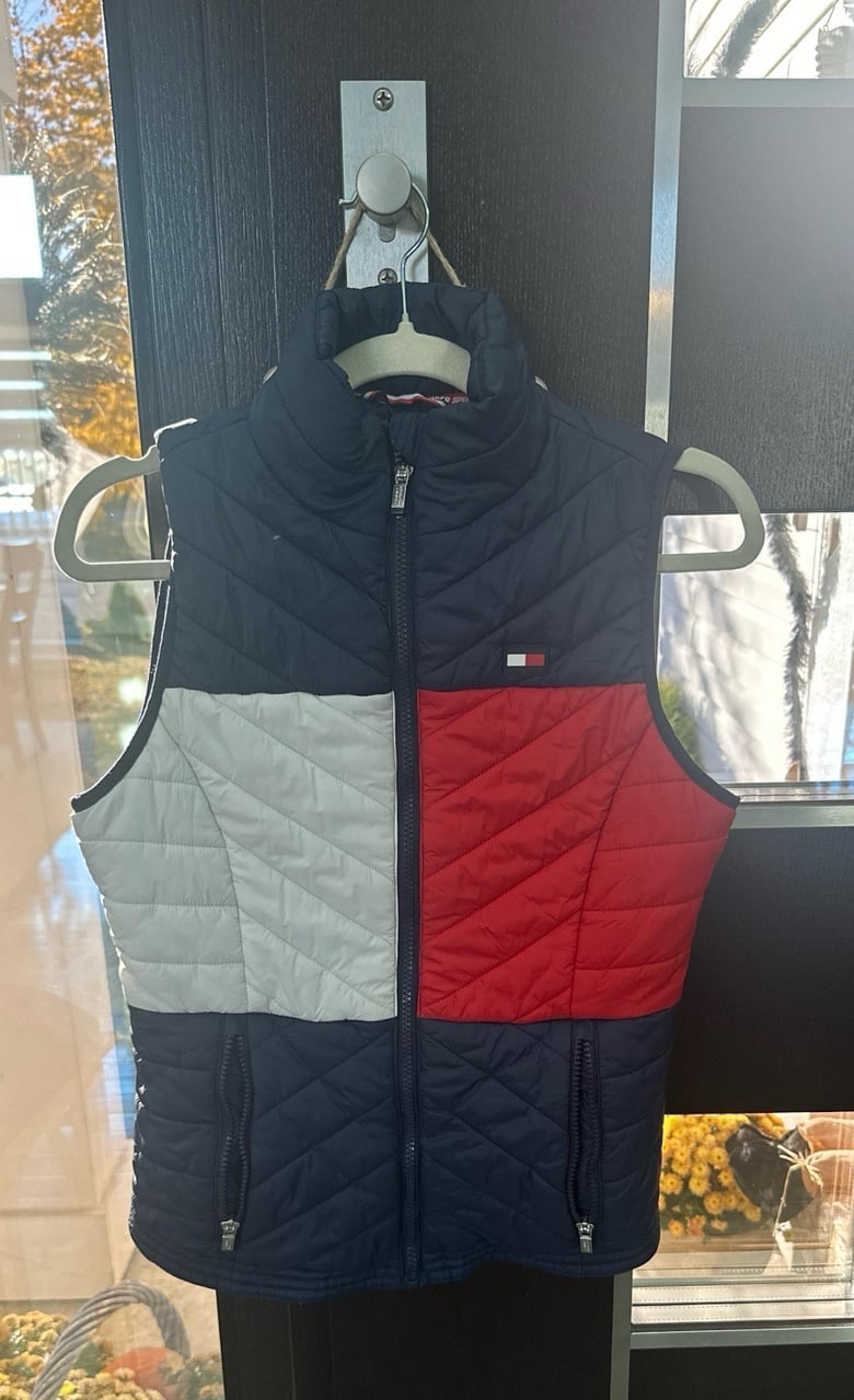 Tommy Hilfiger vest xs