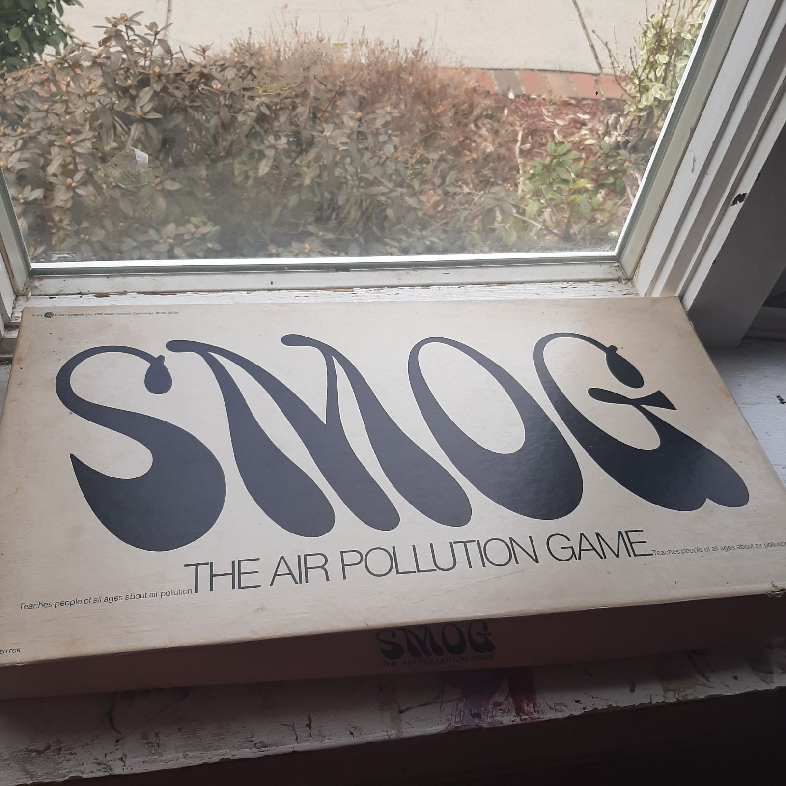 Vintage Smog game like new