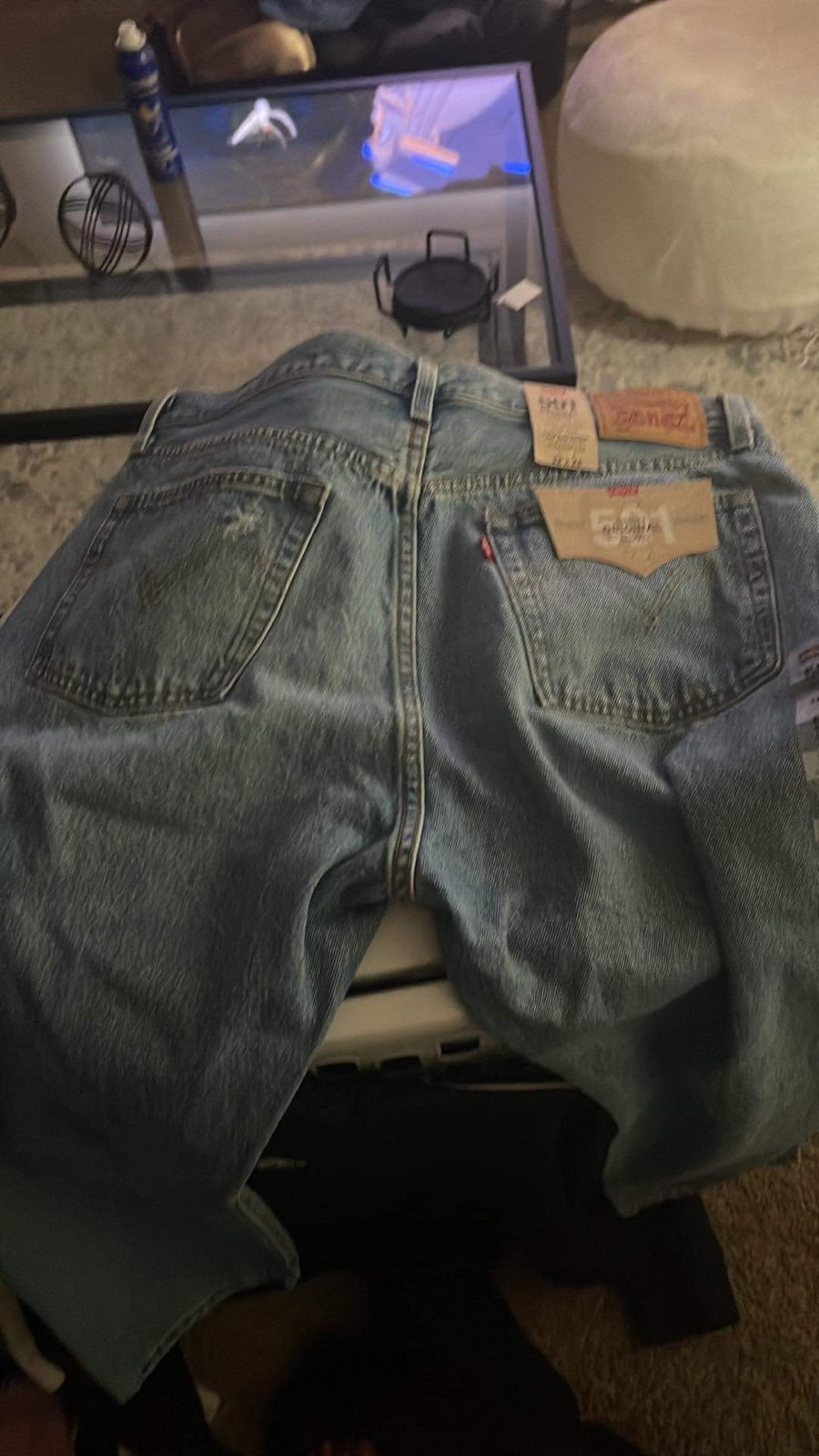 Jeans