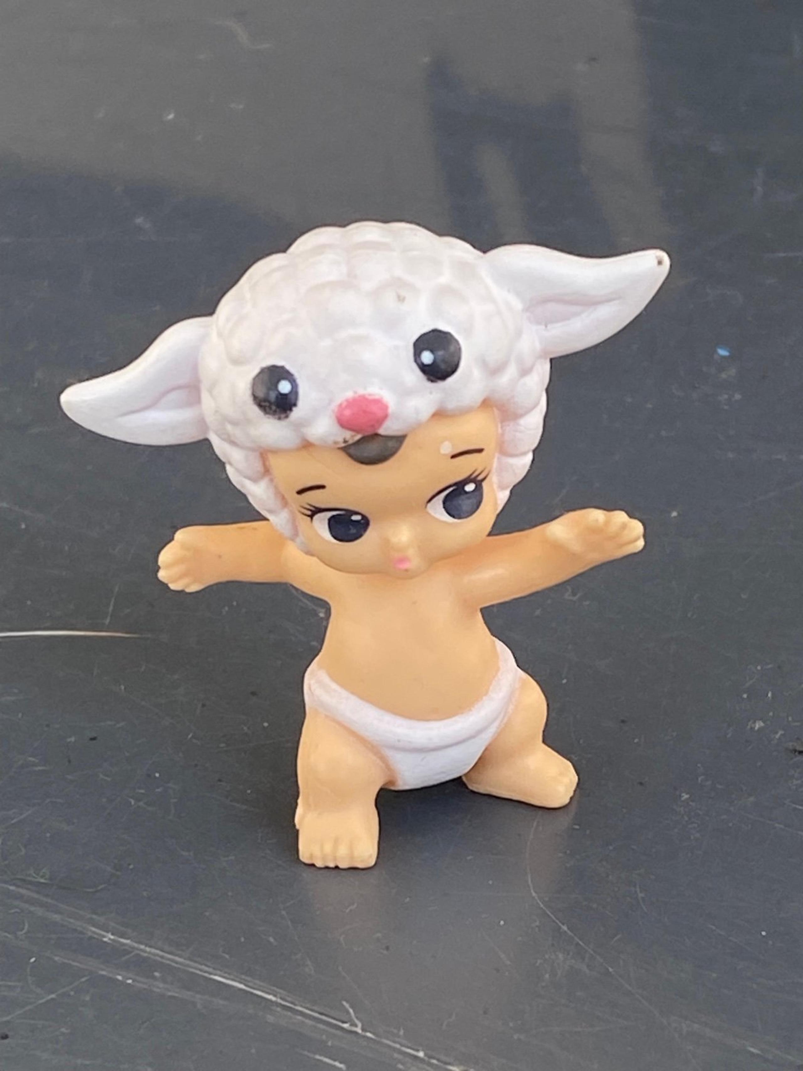 Baby Twozies Season 1 SHEENA Lamb White Mint OOP Figure