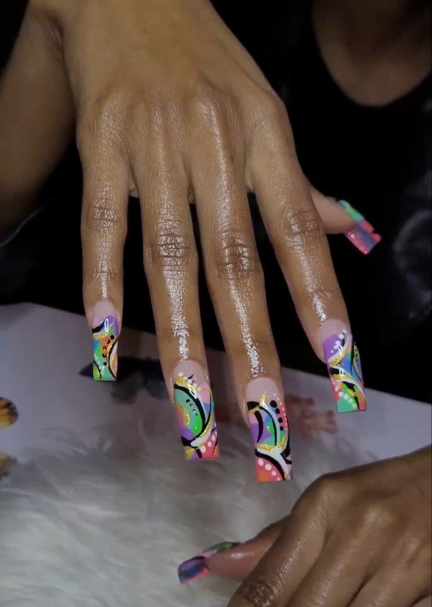 Acrylic 90s Line Press on Nails