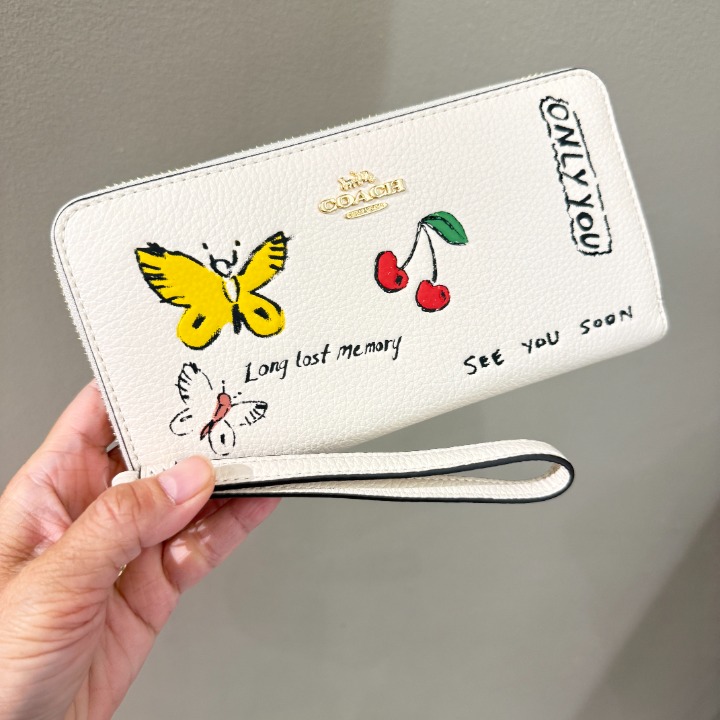 Coach CAX11 Long Zip Around Wallet With Sketch Print