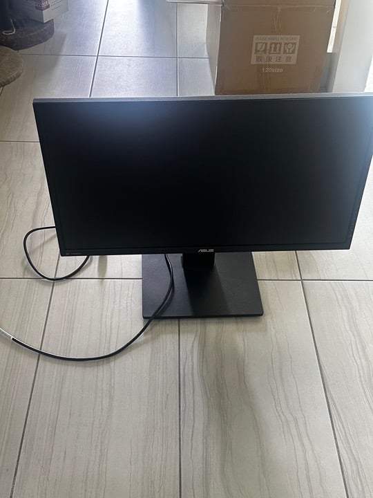 ASUS 27 1440P Eye Care Monitor (PB277Q) - QHD (2560 x 1440), 75Hz, 1ms - USED