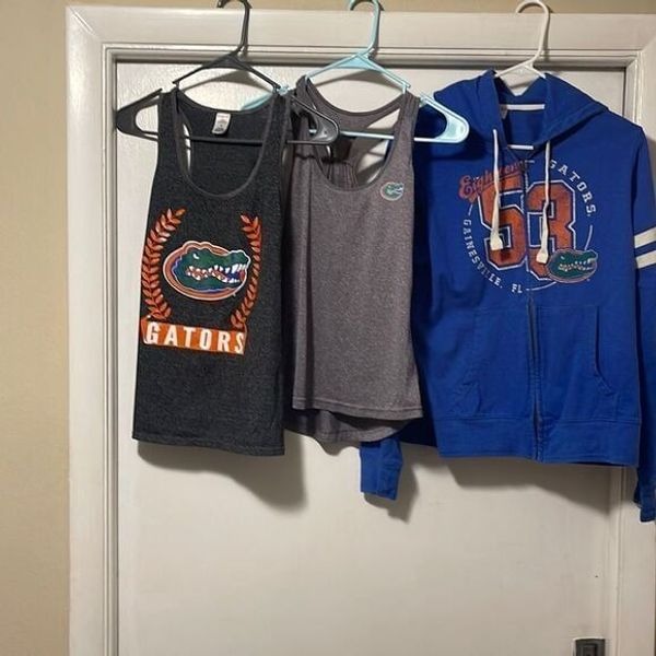 Florida Gators Hoodie and tank top Bundle medium / large
