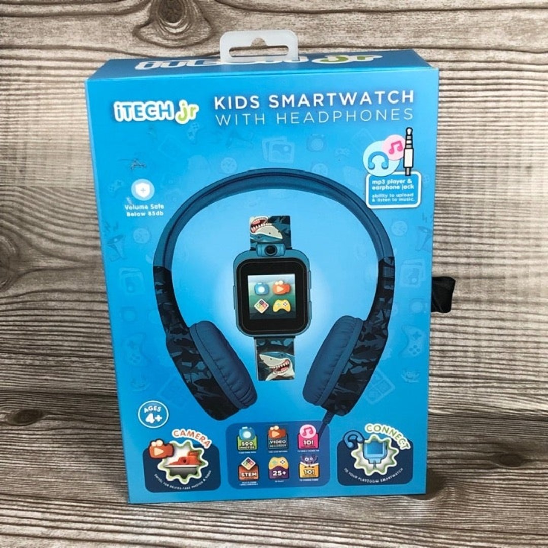 iTech Junior Boys Headphones & Smartwatch Set - Blue Shark. Z13