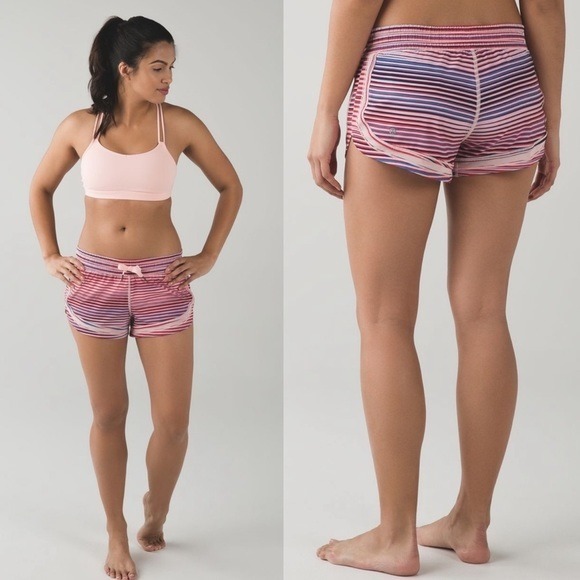 Lululemon RARE Make A Move Short Dune Minty Alarming Stripes Shorts 2