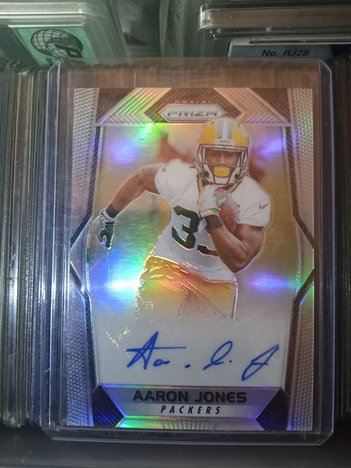 Silver Prism Aaron Jones Autograph Rc.