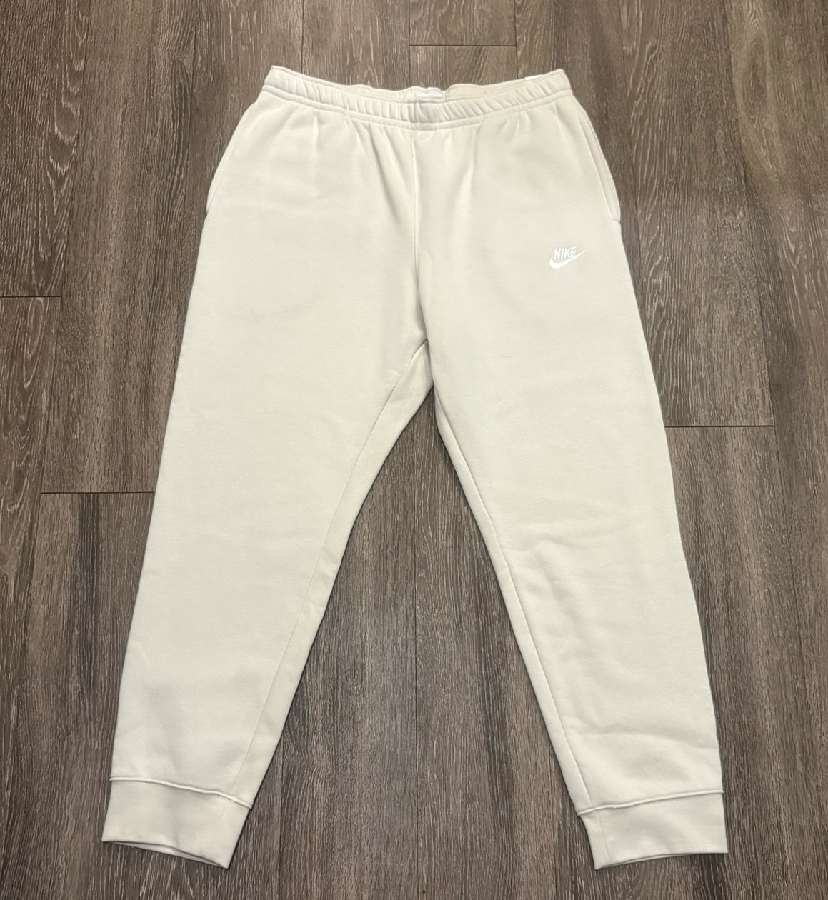 Nike Sportswear Club Fleece Jogger Pants Light Bone Mens Size 2XL BV2671-072
