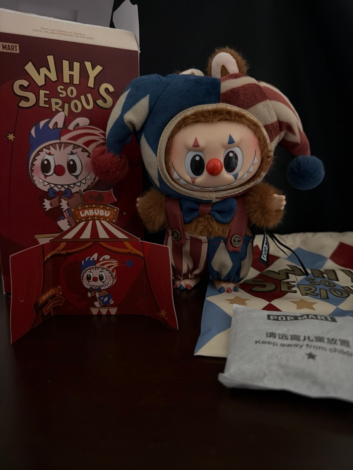 Pop Mart Why So Serious Series - Juggling Clown - Labubu-（PRICE FIRM！！！）