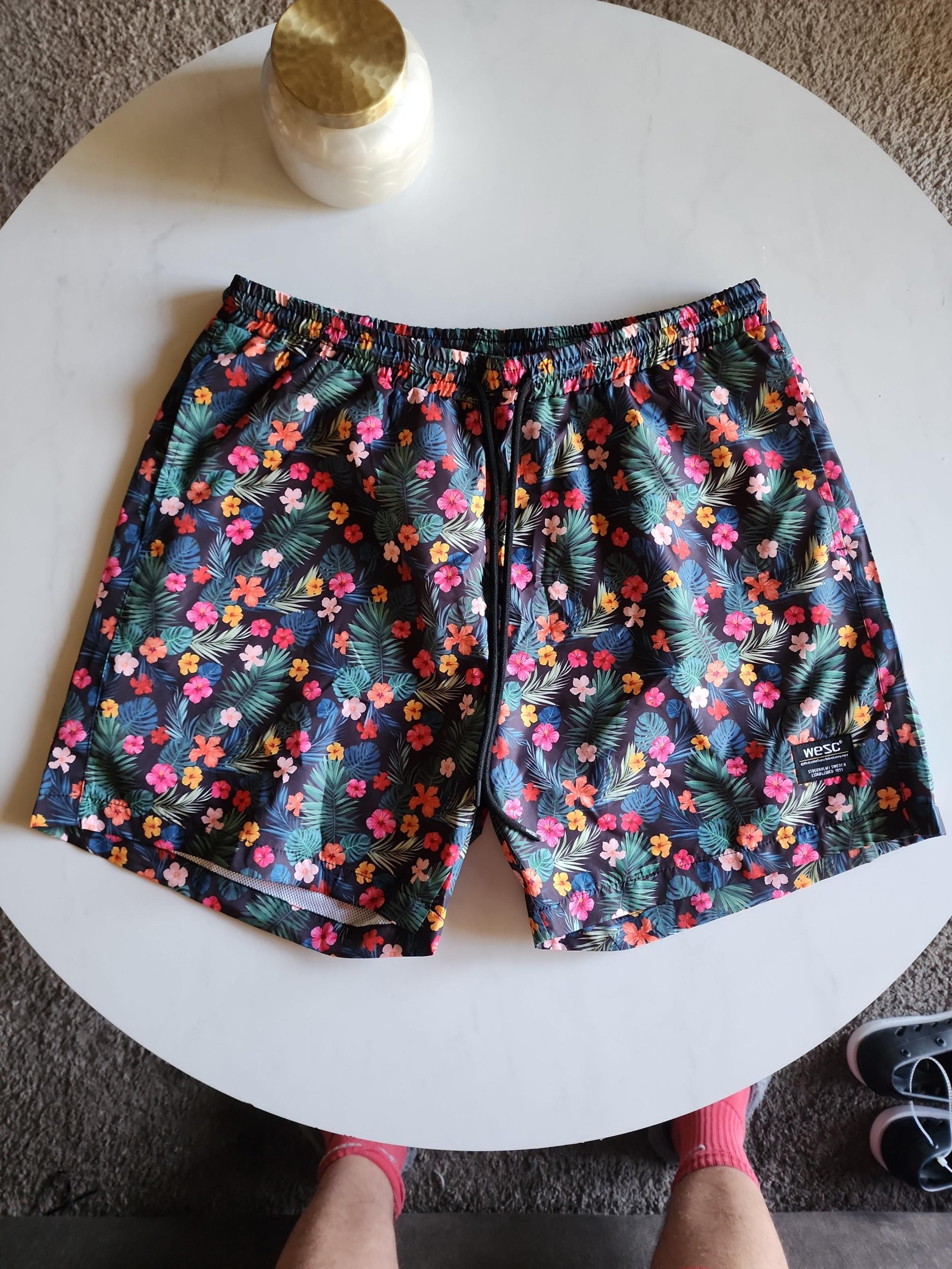 WeSC mens swim trunks floral print size XL