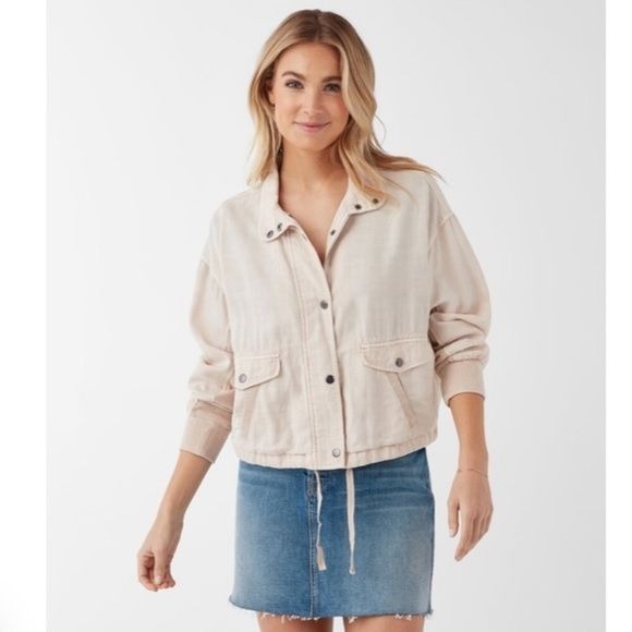 Splendid Womens Cropped Washed Linen Blend Austin Tencel Jacket Khaki Medium
